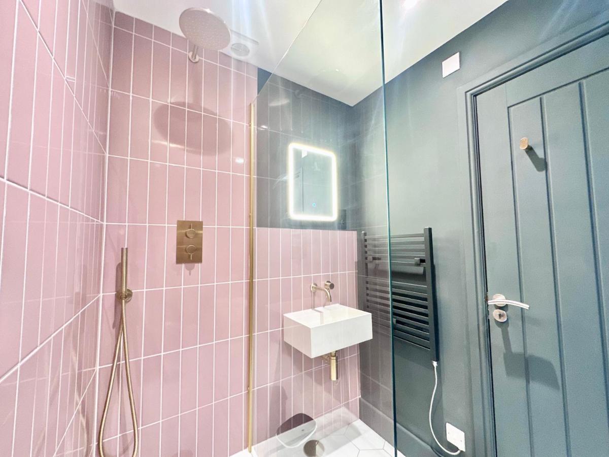 Barbican Loft - With Free Parking